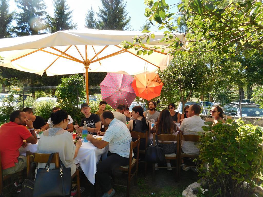 Locanda Sul Lago ซานโตสเตฟาโน ดิ เซสซานีโอ ภายนอก รูปภาพ